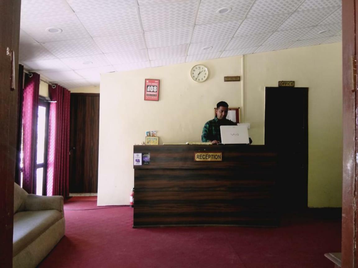 Hotel Gulmarg Mussoorie Bagian luar foto