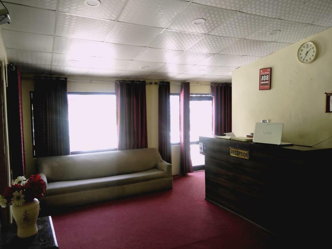 Hotel Gulmarg Mussoorie Bagian luar foto