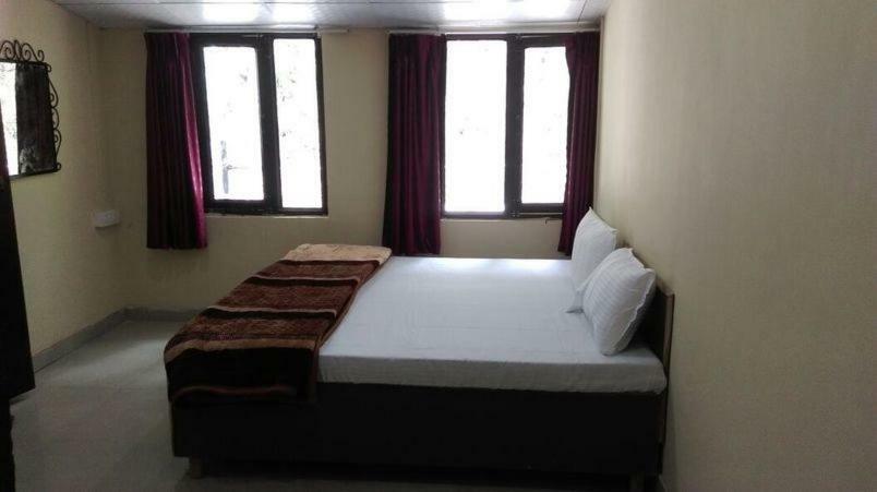 Hotel Gulmarg Mussoorie Bagian luar foto